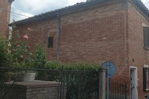 Villa intera con giardino