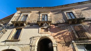 MULTILOCALE A MONTEROSSO ALMO