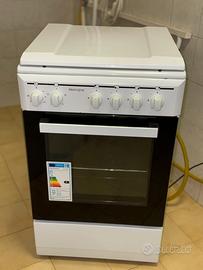 Cucina a gas 4 fuochi metano/elettrico