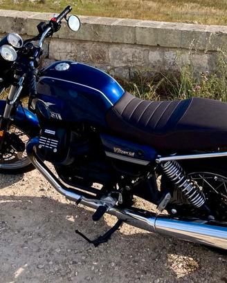 Moto Guzzi V7 Special