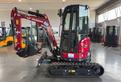 ESCAVATORE YANMAR VIO 27 CABINATO