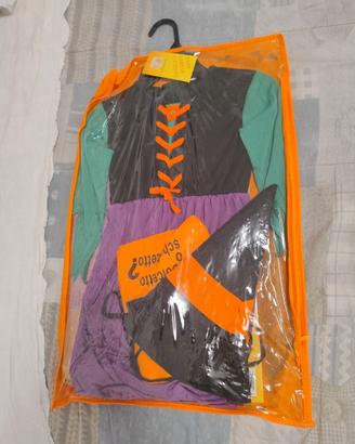 Vestito per Carnevale da streghetta