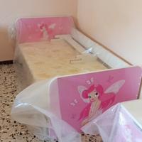 Lettto e comodino bambina