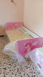 Lettto e comodino bambina
