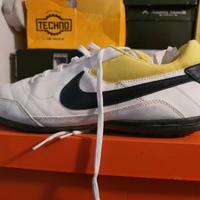 Scarpa Calcetto Nike