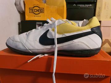 Scarpa Calcetto Nike