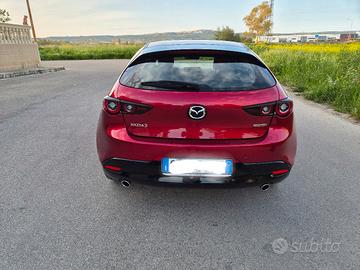  mazda 3 2.0 L hybrid Exceed 150 cv