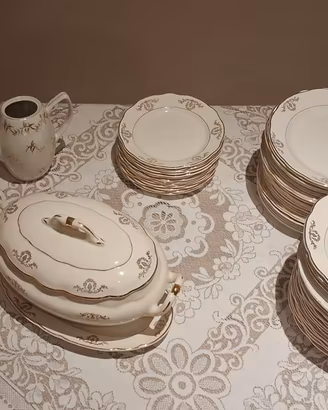 servizio da tavola in porcellana