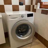 LAVATRICE LG SLIM 7KG