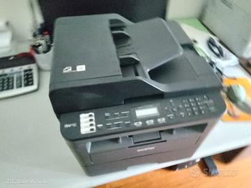 stampante multifunzione Brother mfc-l2710dn