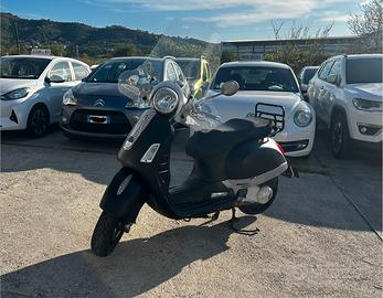 Piaggio Vespa 250