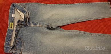 pantaloni jeans 