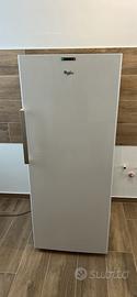 Congelatore verticale  Whirpool  309 litri