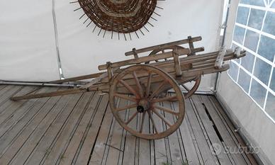 Antico carretto in legno – Pezzo rustico d’epoca