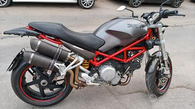 Ducati Monster S2R 800 (4000€ Trattabile)