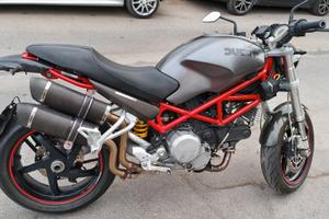 Ducati Monster S2R 800 (4000€ Trattabile)