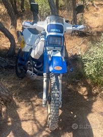 Suzuki dr 600 1987 iscritta ASi(prezzo trattabile)
