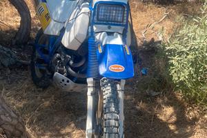 Suzuki dr 600 1987 iscritta ASi(prezzo trattabile)
