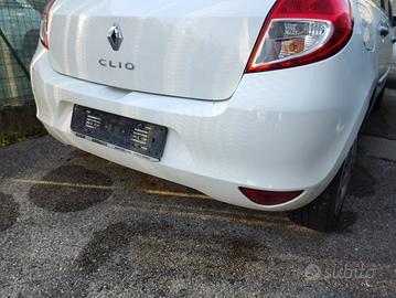 Paraurti posteriore RENAULT CLIO del 2009