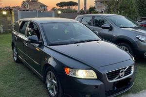 volvo v50 d2 1.6 diesel 2012