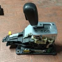 Leva Cambio Automatico Volvo V60 – Cod. 31256036