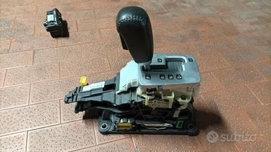 Leva Cambio Automatico Volvo V60 – Cod. 31256036