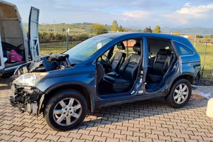 HONDA CR-V o CRV, serie 3,^ parti carrozzeria blu