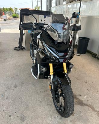 Honda x adv 750 2025