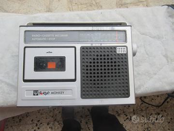 Radio-cassette stereo