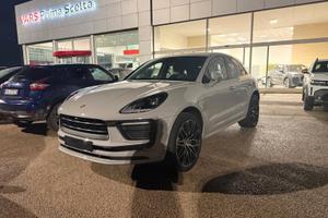 Porsche Macan 2.0 265CV
