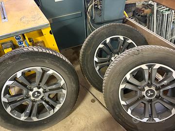 Cerchi originali L200