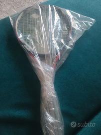 Svendita racchetta tennis