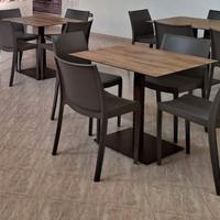 Tavolini e sedie per bar e ristoranti