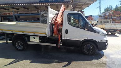 iveco daily ribaltabile con gru benelli 60c15