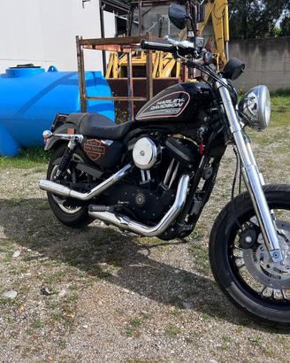Harley-Davidson sportster 883R