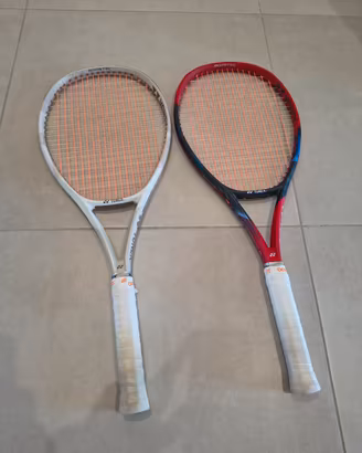 Coppia Yonex Vcore  100 manico L2