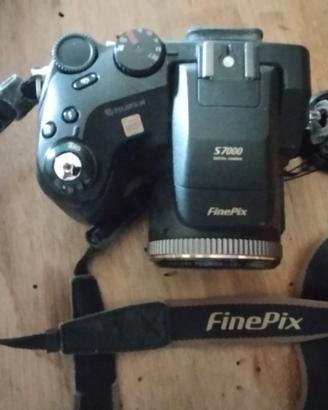 Fotocamera digitale Fujifilm FinePix S7000