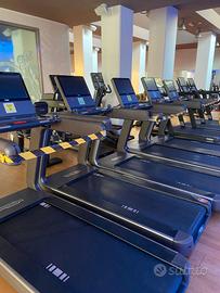 ATTREZZATURE DA PALESTRA TECHNOGYM