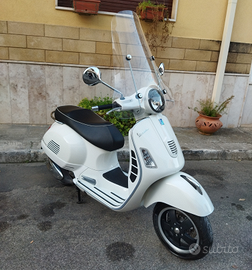 Vespa GTS