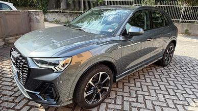 Audi Q3 II 2018 40 2.0 tfsi S line edition quattro