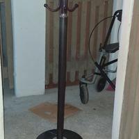 attaccapanni in alluminio con piastra di marmo 