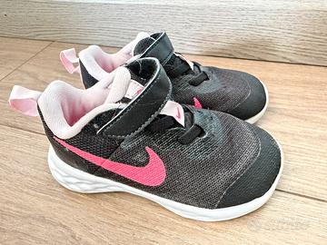 Scarpe nike nr 23,5