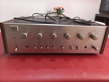 Amplificatore Akai AA-5500