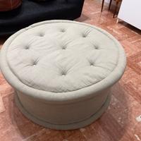 Tavolino in tessuto usato