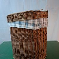 Cesta in vimini vintage