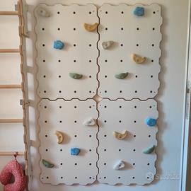 parete da arrampicata per bambini. 4 moduli