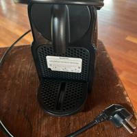 Macchina Nespresso mod. Inissia con aeroccino