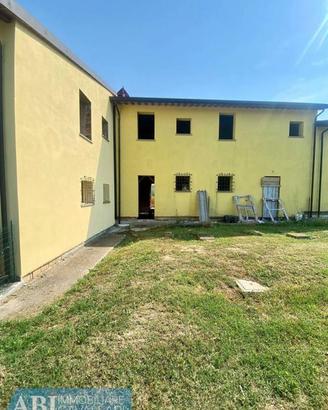 Villetta a schiera di 90 m² con 3 locali e posto a
