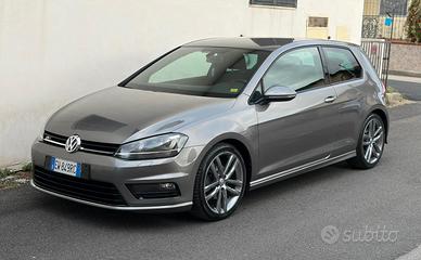 WOLKSWAGEN GOLF 7 R LINE