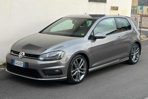 WOLKSWAGEN GOLF 7 R LINE